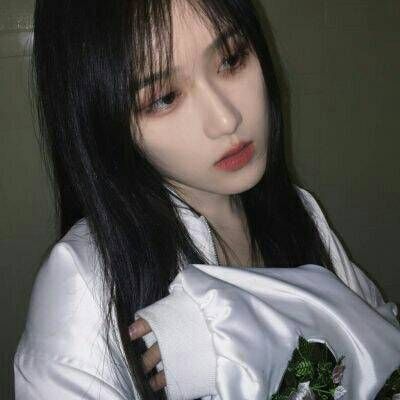 四乃森苍紫（身份：御庭番众前任首领、“天才忍者”） - 恐怖电影无删减在线观看 - 手机直播